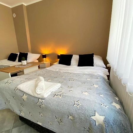 Ferienwohnung In Parknaehe バート・ムスカウ エクステリア 写真